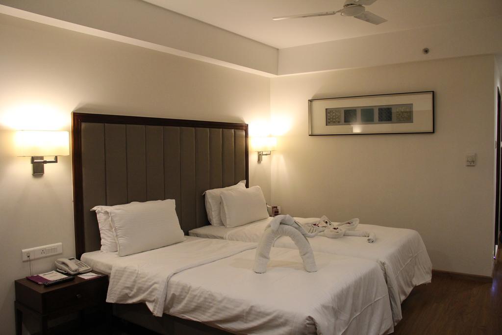 Hotel Minerva Grand Tirupati Room photo